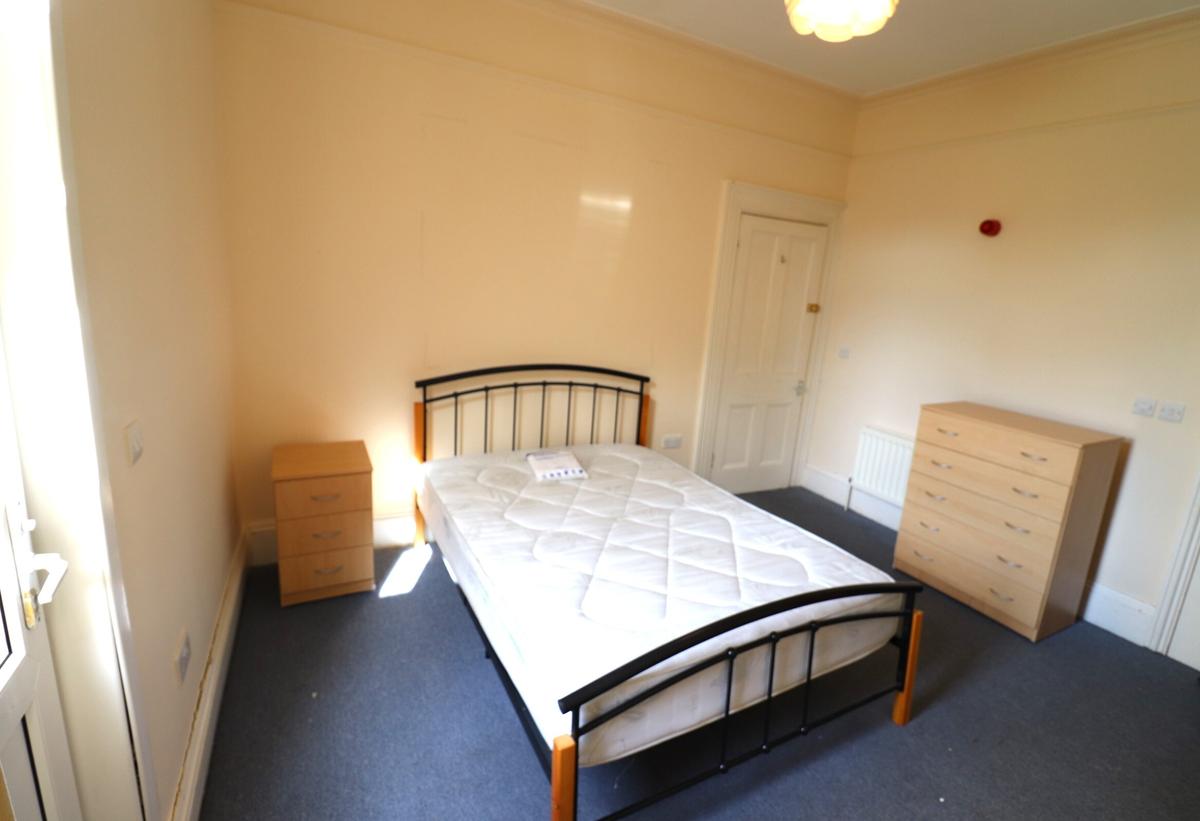 4 bedroom house for rent Ashley Terrace, Bath, BA1 3DP UniHomes