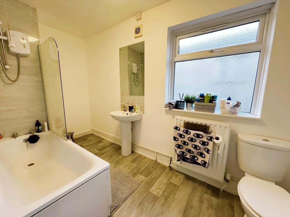 5 bedroom house for rent Milton Road, Southampton, SO15 2HR UniHomes