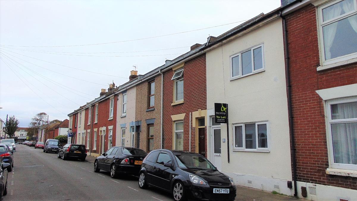 4 bedroom house for rent Napier Road, Portsmouth, PO5 2RA UniHomes