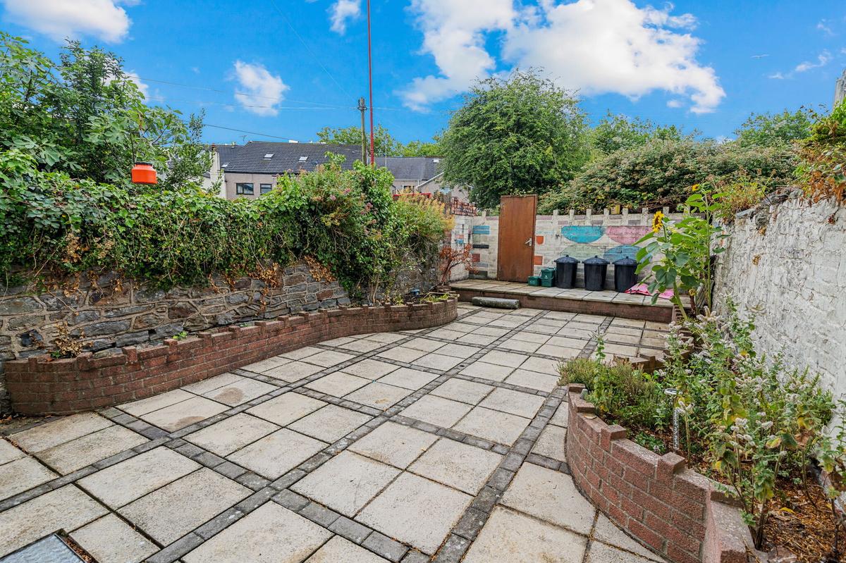 6 bedroom house for rent St. Helens Avenue, Swansea, SA1 4ND UniHomes