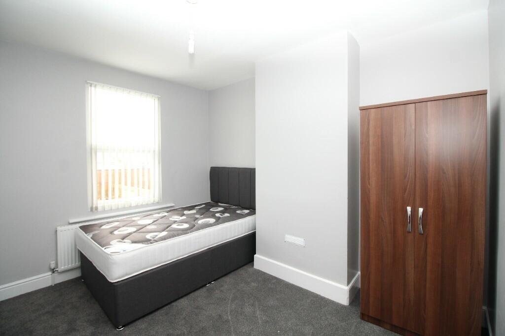 5 bedroom house for rent Chatsworth Road, Bristol, BS4 3EX UniHomes