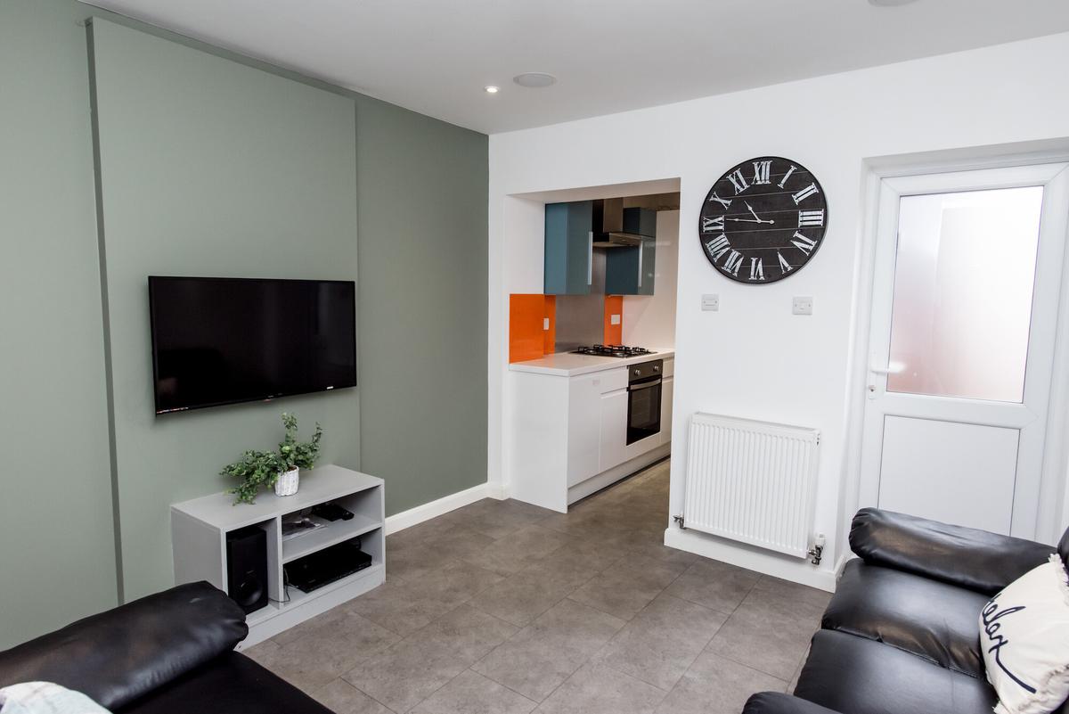 2 bedroom house for rent Darnley Street, StokeonTrent, ST4 2BH UniHomes