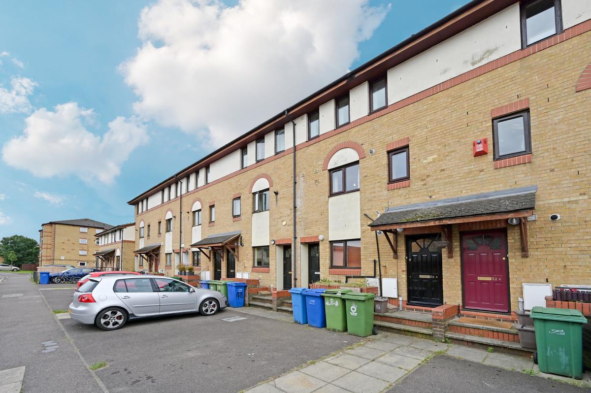 4 bedroom house for rent Oxley Close, London, SE1 5HN UniHomes