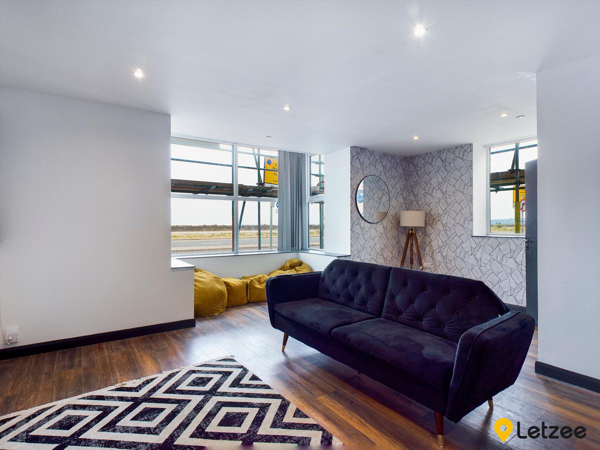 8 bedroom house for rent Oystermouth Road Swansea, SA1 3UJ UniHomes