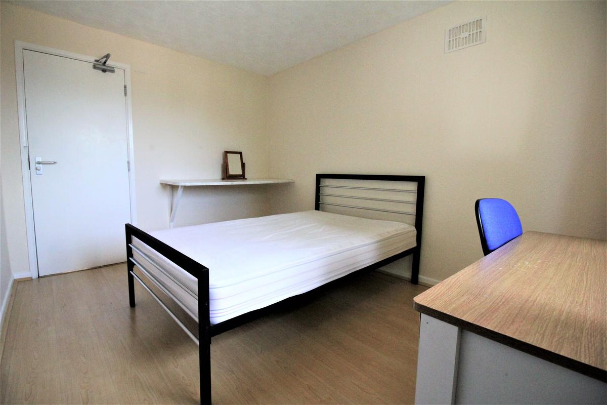 4 bedroom house for rent Pettus Road, Norwich, NR4 7BU UniHomes