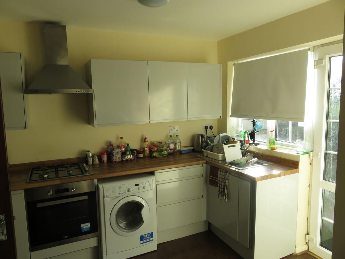 4 bedroom house for rent Rolleston Drive, Nottingham, NG7 1JS UniHomes