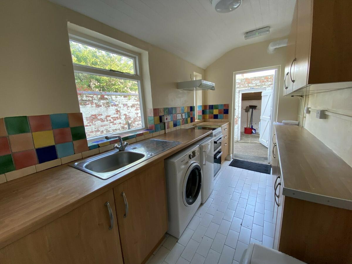 6 bedroom house for rent Crossgate Peth Durham, DH1 4PZ UniHomes