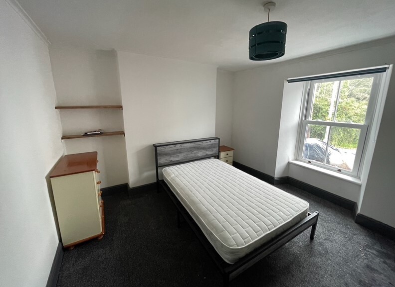 5 bedroom house for rent Wellington Terrace, Falmouth, TR11 3BN UniHomes