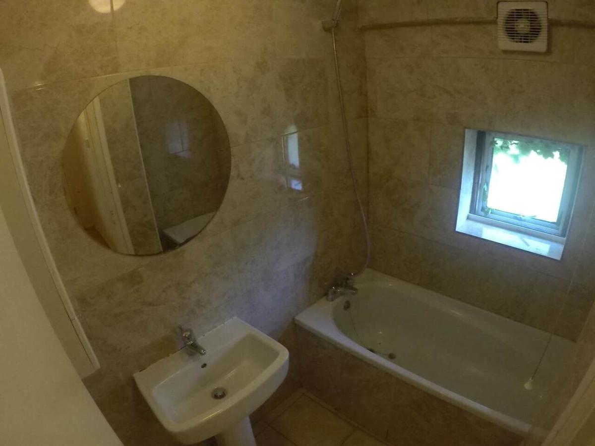 4 bedroom house for rent Hazel Grove, Hertfordshire, AL10 9DE UniHomes