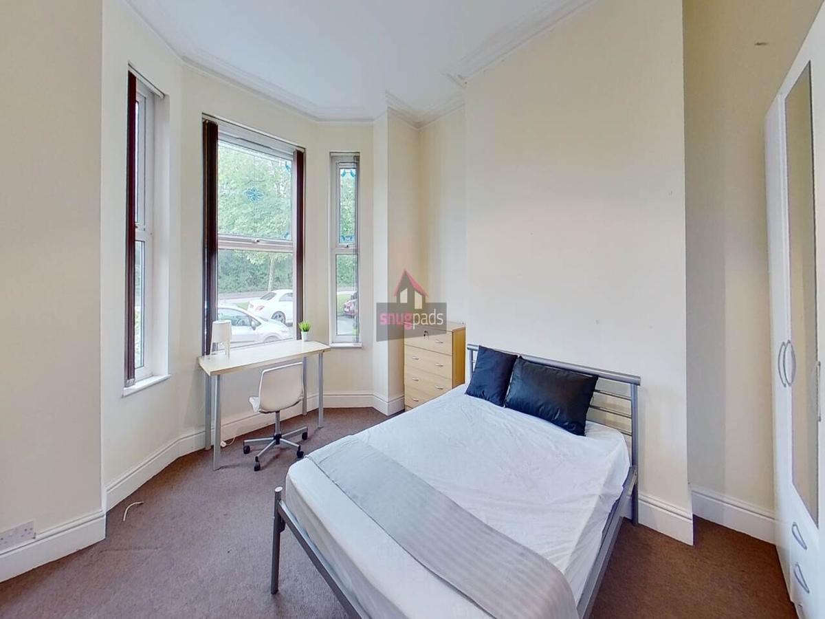 5 bedroom house for rent Bolton Road, Manchester, M6 7HL UniHomes