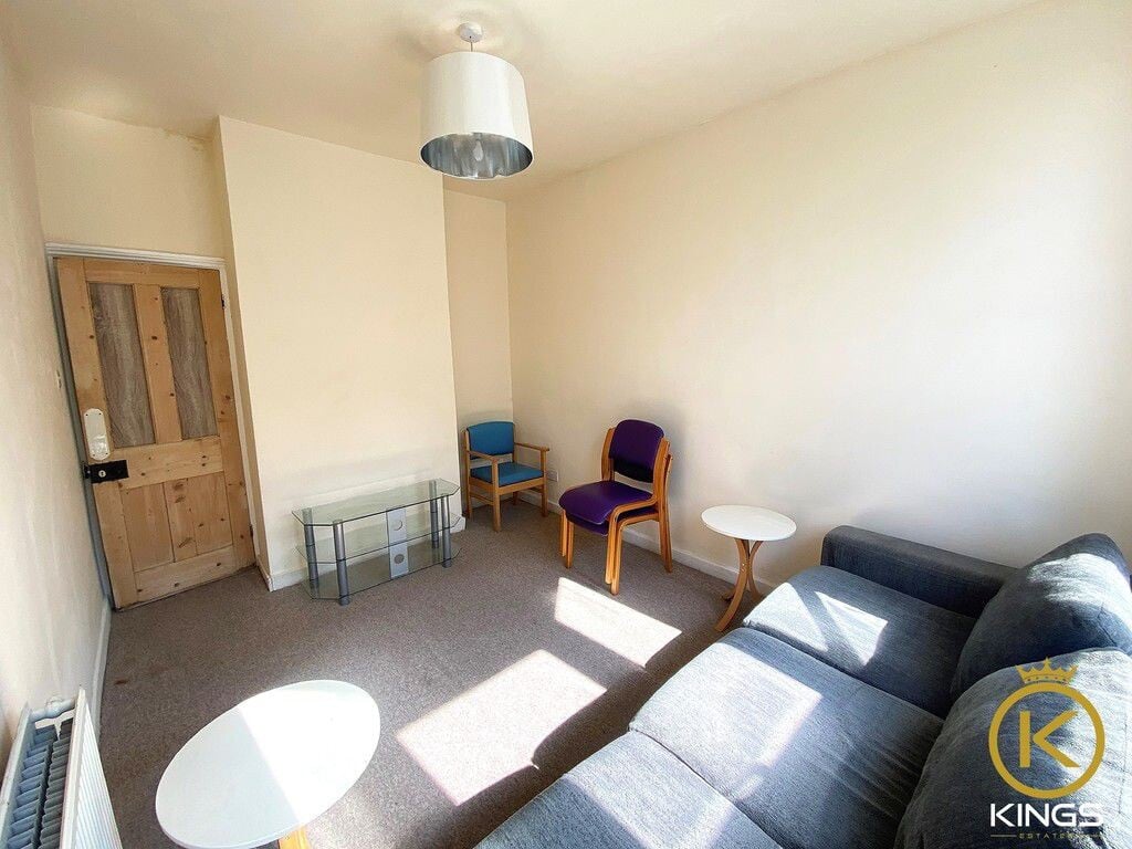 3 bedroom house for rent Walmer Road, Portsmouth, PO1 5AU UniHomes