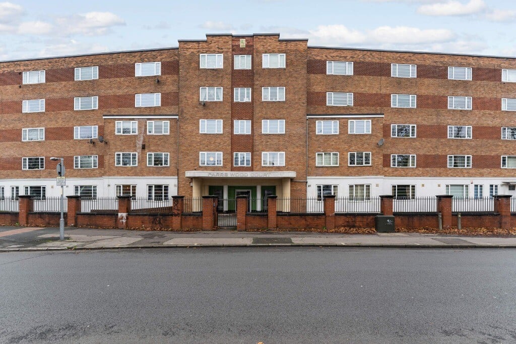 2 bedroom apartment for rent Parrs Wood Court, Manchester, M20 5NG