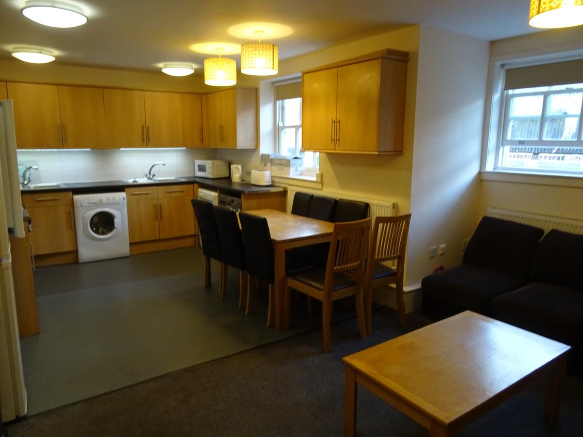 8 bedroom house for rent Regent Street, Leamington Spa, CV32 4NX UniHomes