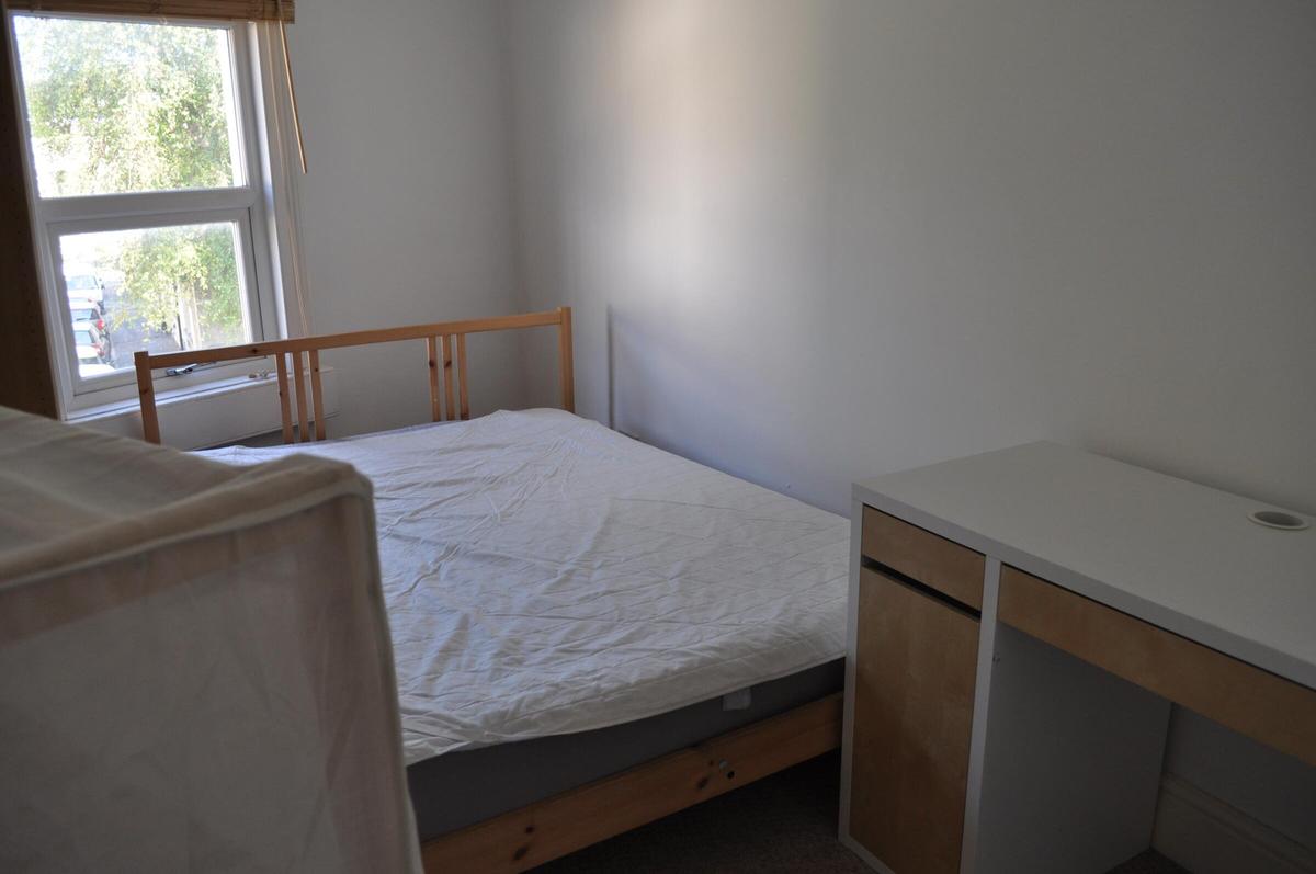 4 bedroom house for rent Lorne Road, Bath, BA2 3BY UniHomes