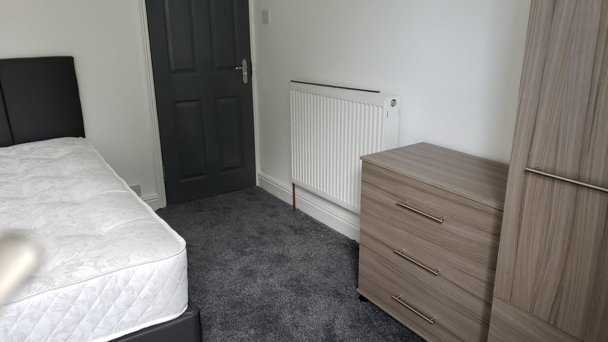 1 bedroom house for rent Ashford Street, StokeonTrent, ST4 2EL UniHomes