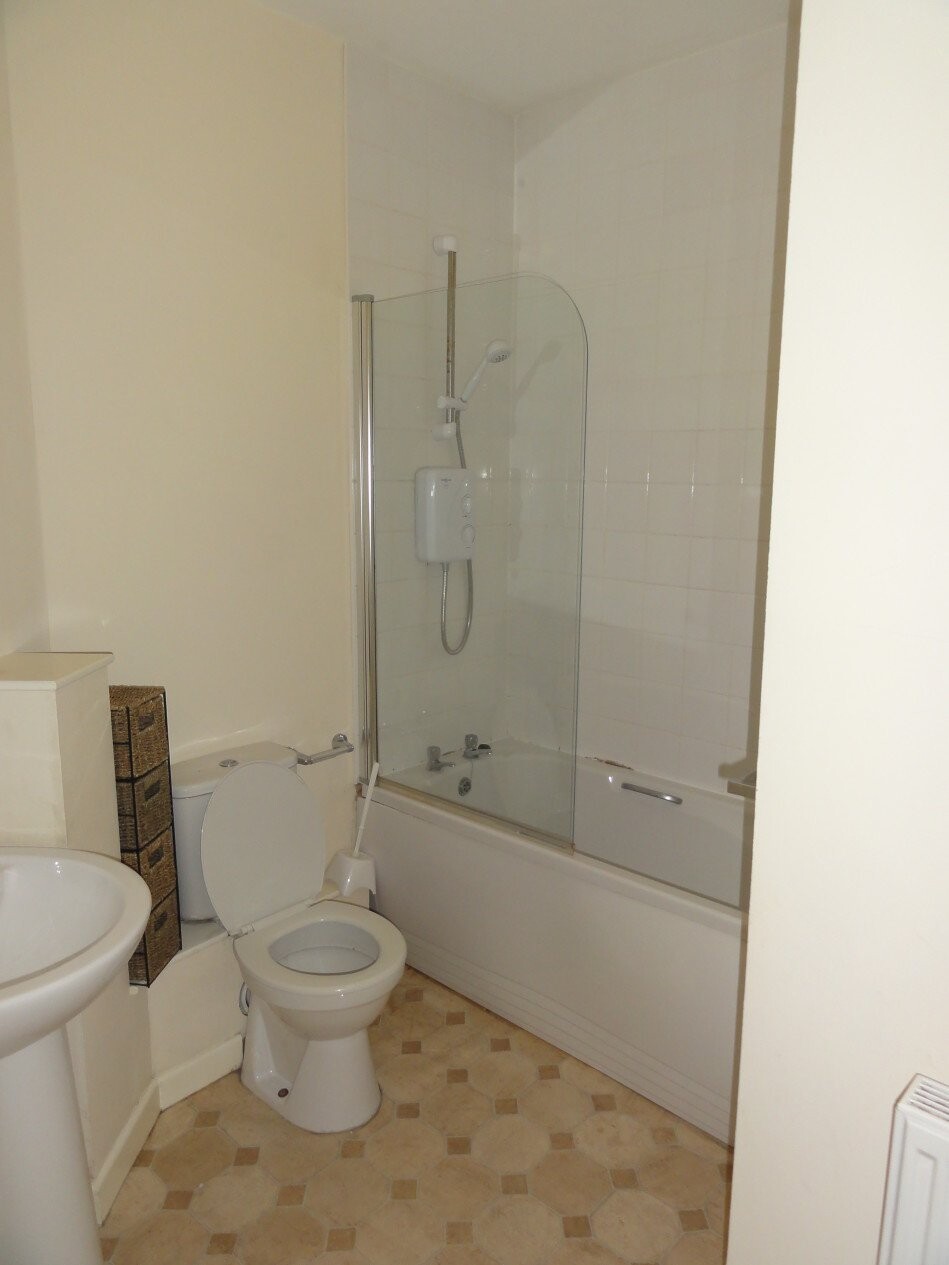 2 bedroom house for rent Glossop Road, Sheffield, S10 2QE UniHomes