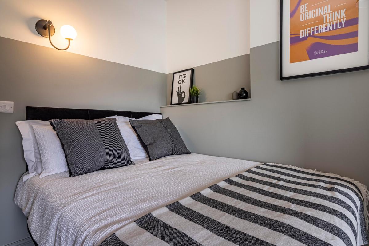 5 bedroom apartment for rent Rose Grove Nottingham, NG9 1PB UniHomes