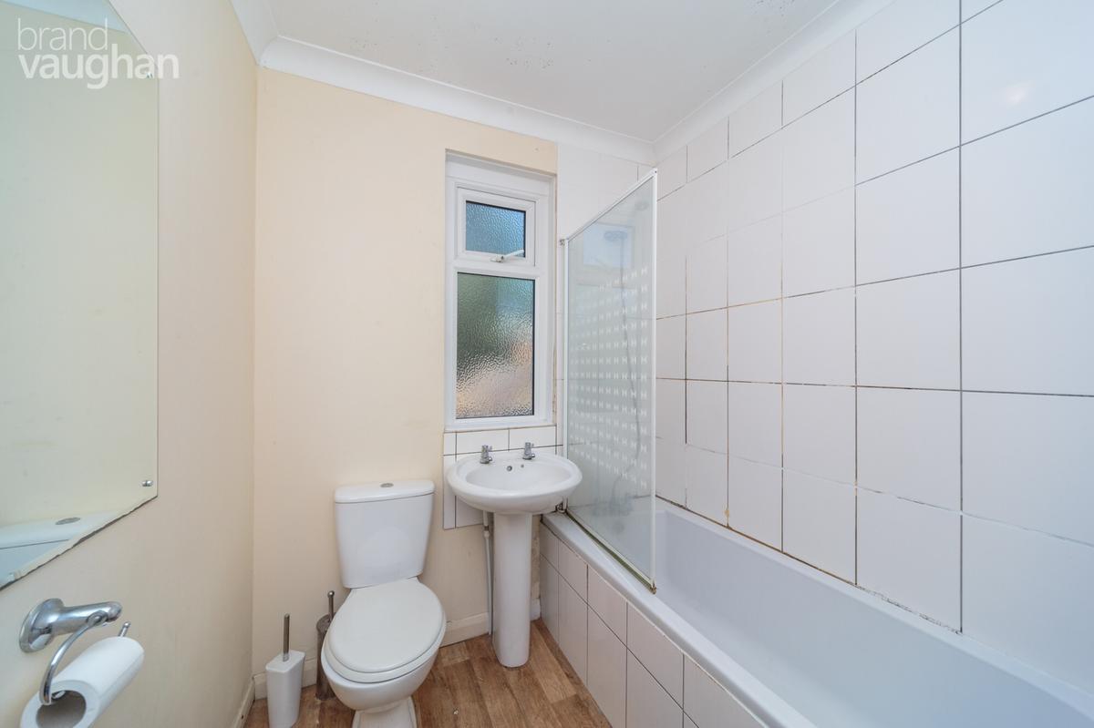 6 bedroom house for rent Coldean Lane, Brighton, BN1 9GD UniHomes