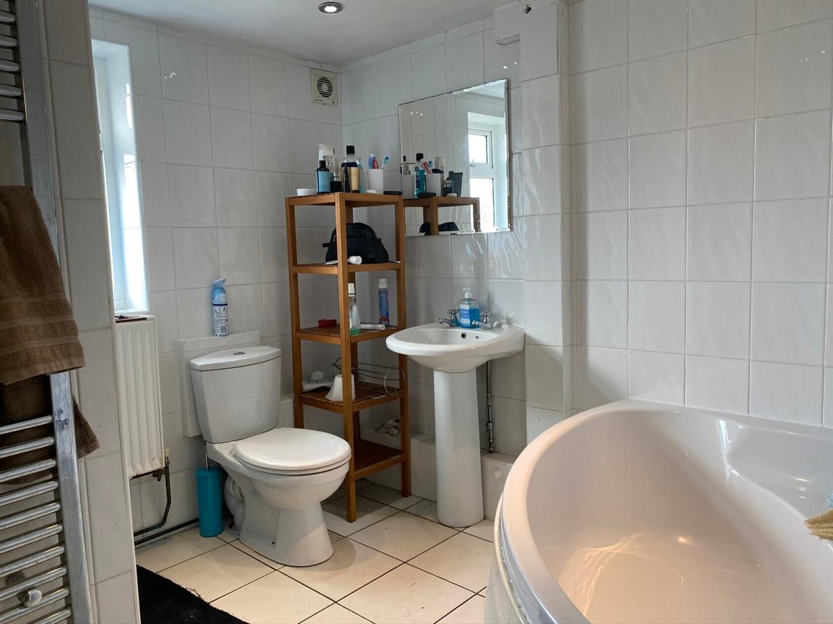 5 bedroom house for rent Coronation Avenue, Bath, BA2 2JW UniHomes