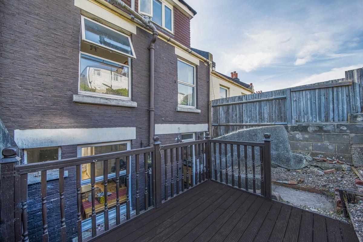 6 bedroom house for rent Milner Road, Brighton, BN2 4BQ UniHomes