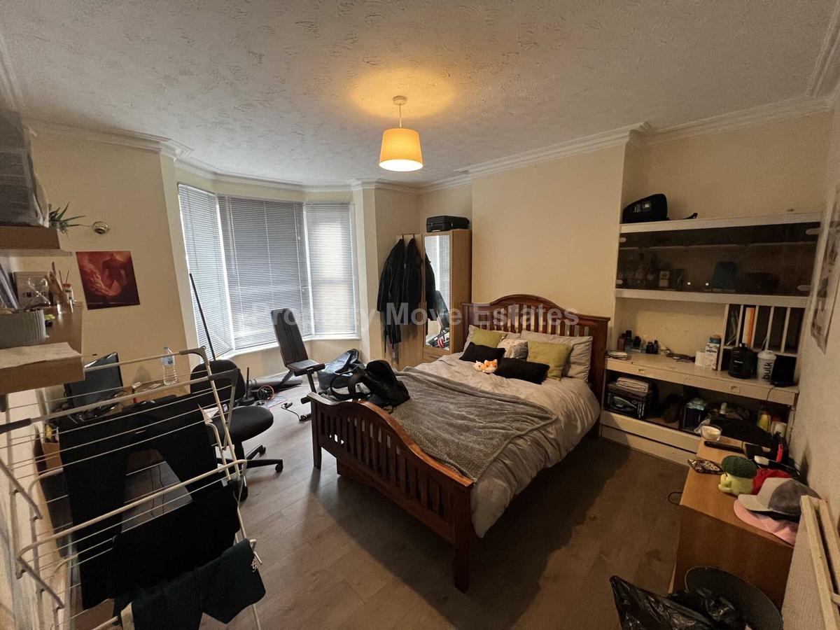 7 bedroom house for rent Erleigh Road, Reading, RG1 5NH UniHomes