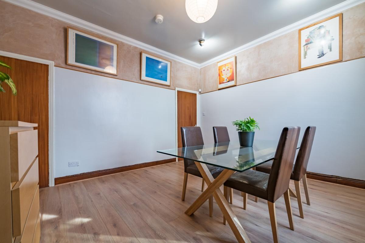 4 bedroom house for rent Burley Road, Leeds, LS4 2EU UniHomes