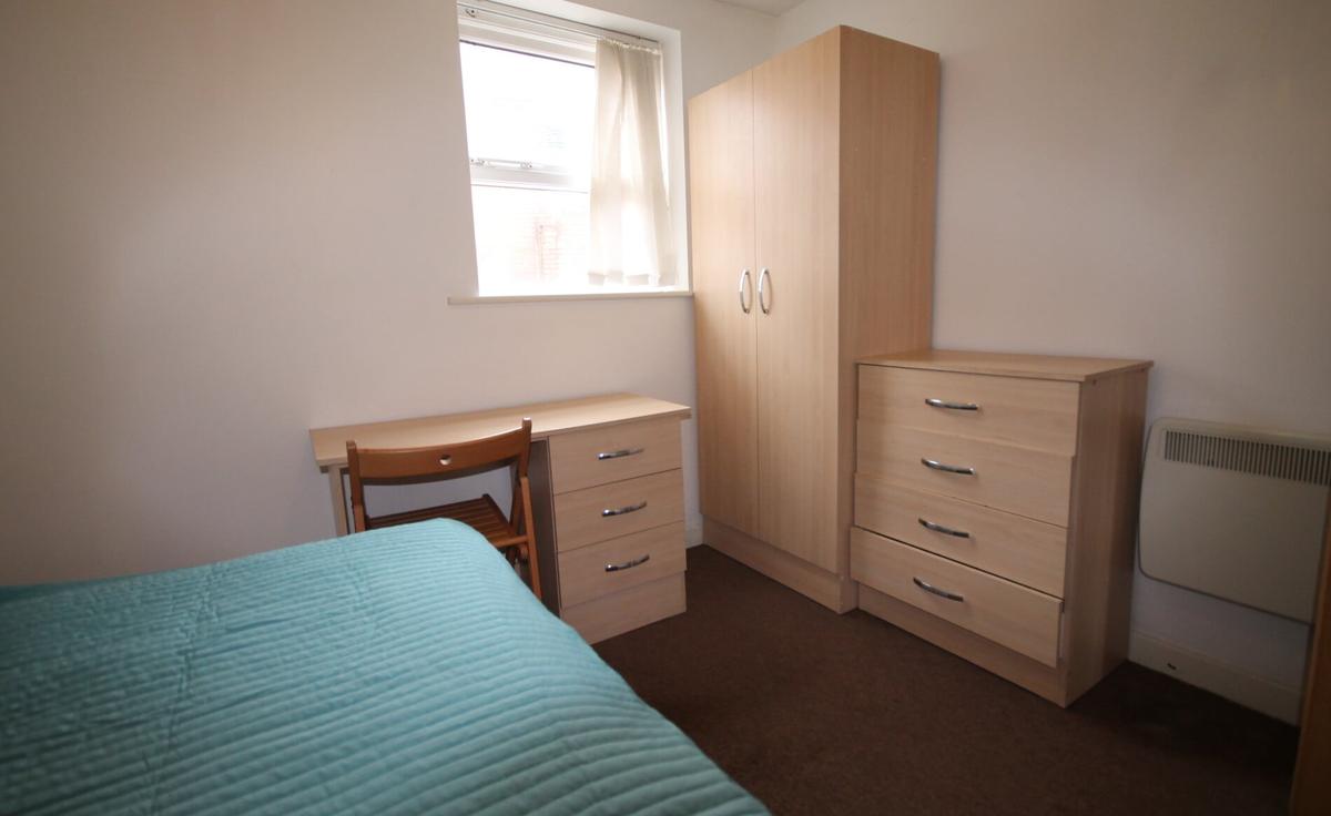 4 bedroom apartment for rent Helmsley Mews, Newcastle, NE2 1BE UniHomes