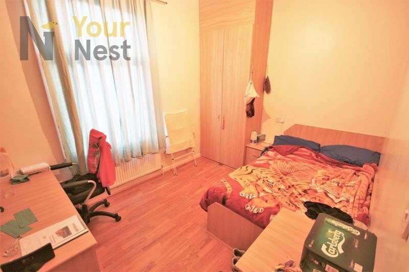 5 bedroom house for rent Burley Lodge Terrace, Leeds, LS6 1QD UniHomes 5 bedroom house for rent Burley Lodge Terrace, Leeds, LS6 1QD UniHomes