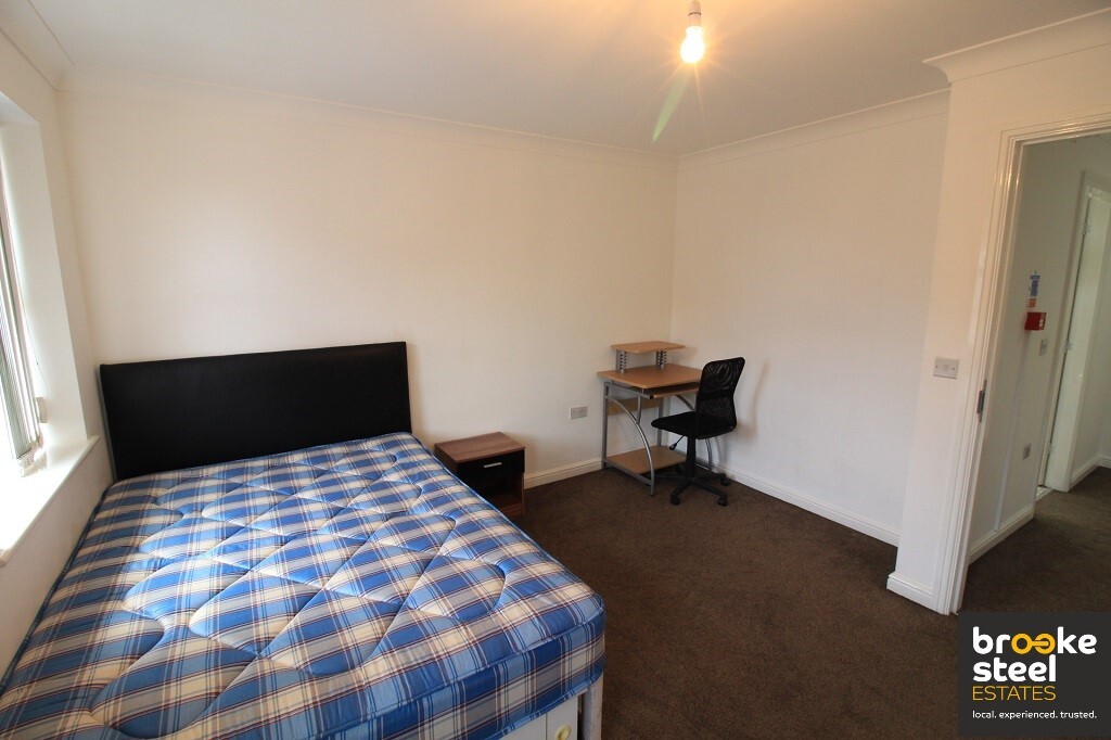 4 bedroom house for rent Bandy Fields Place, Manchester, M7 2ZT UniHomes