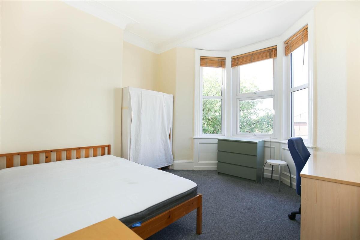 4 bedroom apartment for rent Grantham Road, Newcastle, NE2 1QX UniHomes