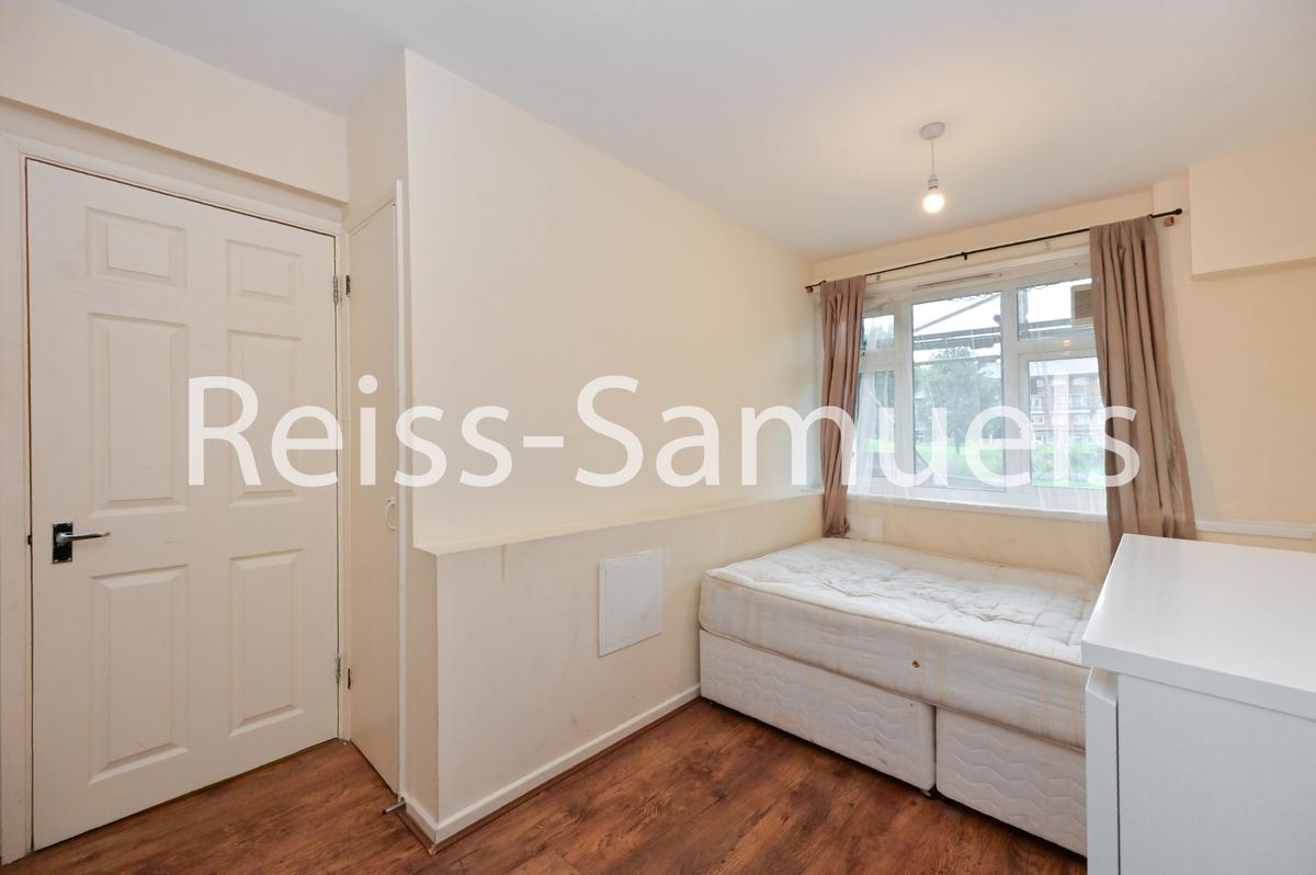 4 bedroom apartment for rent Lorrimore Road, London, SE17 3NA UniHomes