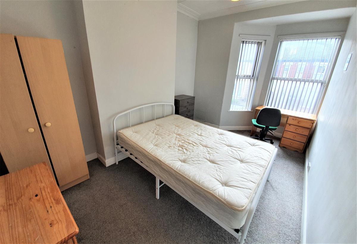 5 bedroom house for rent Cranbrook Avenue, Hull, HU6 7SN UniHomes