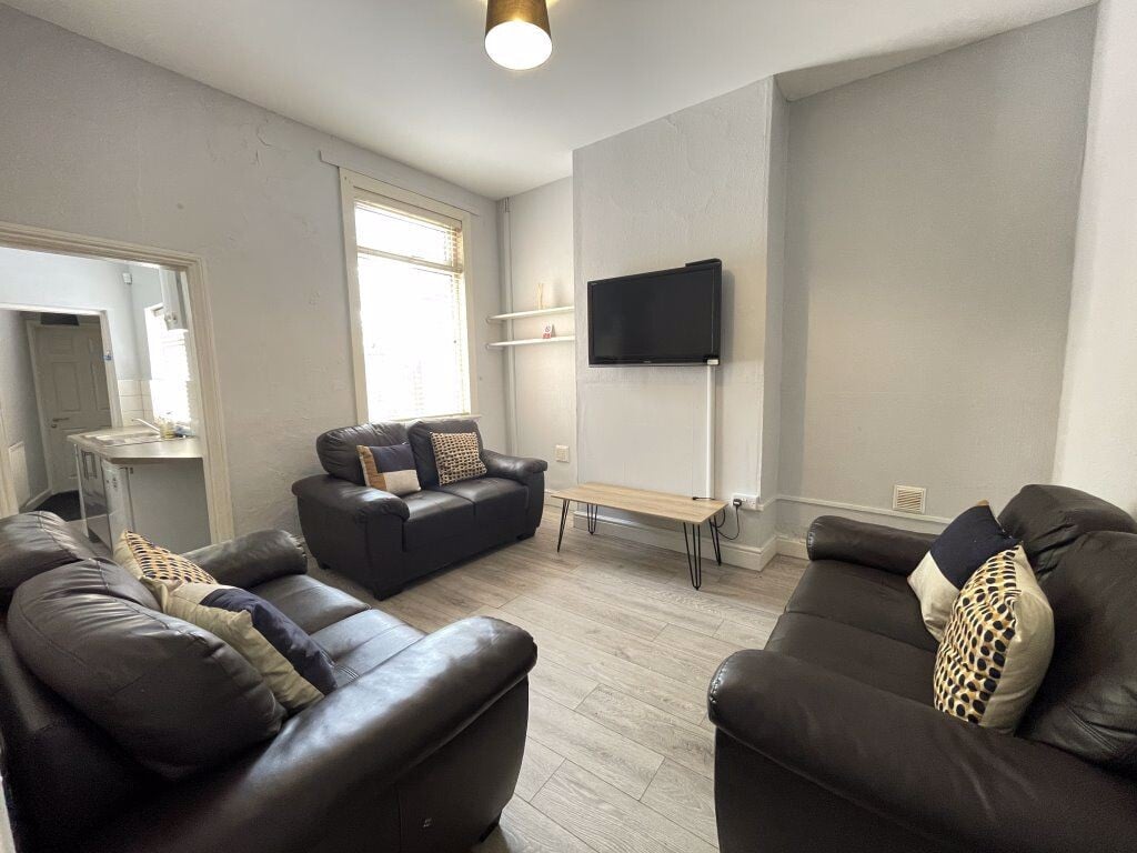 5 bedroom house for rent Broad Street, Loughborough, LE11 5AB UniHomes