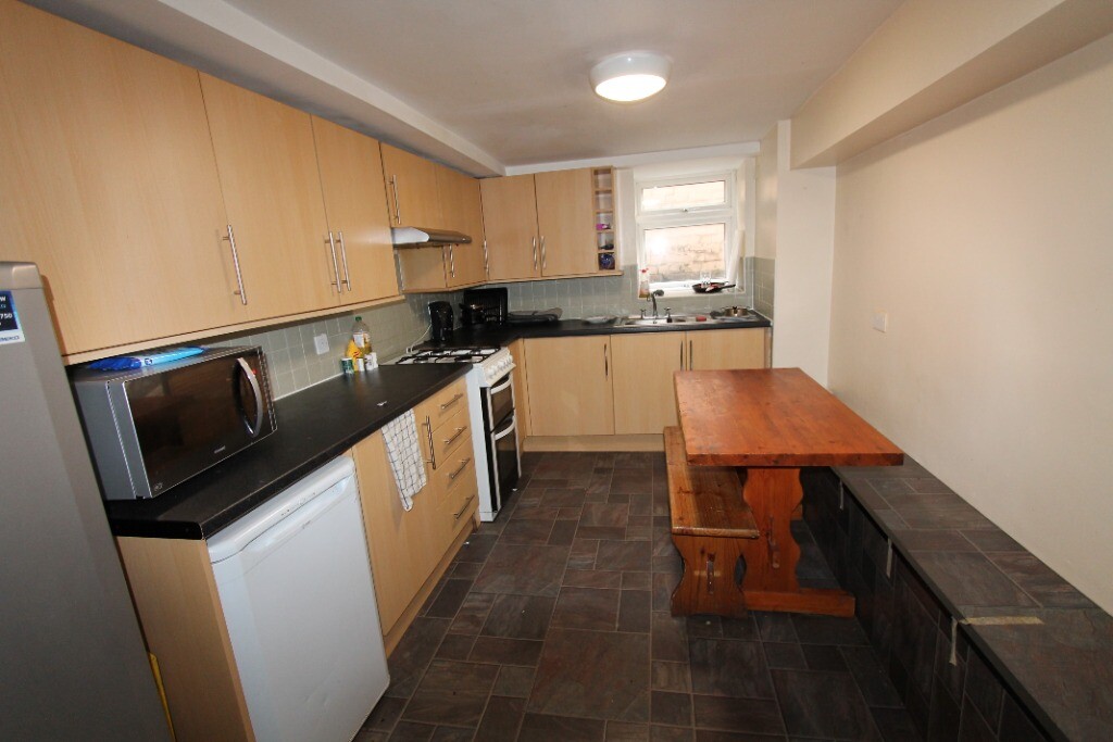 4 bedroom house for rent Kenilworth Road, Leamington Spa, CV32 6JE