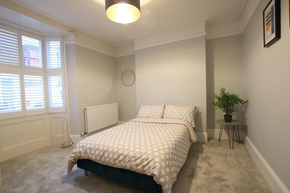 3 bedroom house for rent College Gardens, Brighton, BN2 1HP UniHomes