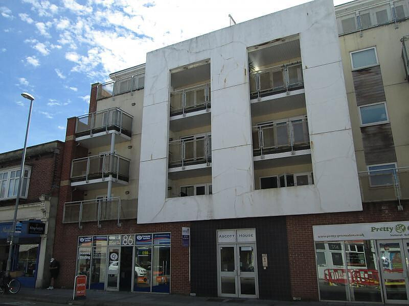 2 bedroom apartment for rent Ascot House 8688 Elm Grove, Portsmouth