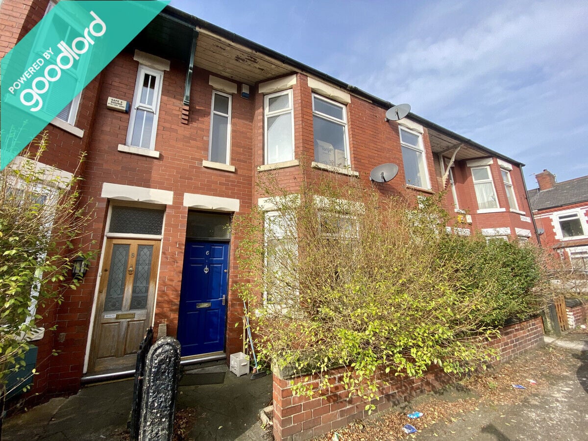 3 bedroom house for rent Redruth Street, Manchester, M14 7PX UniHomes
