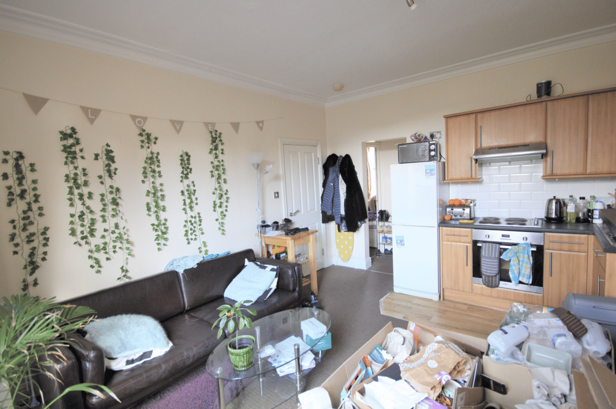 1 bedroom apartment for rent St. Michaels Terrace, Leeds, LS6 3BQ UniHomes