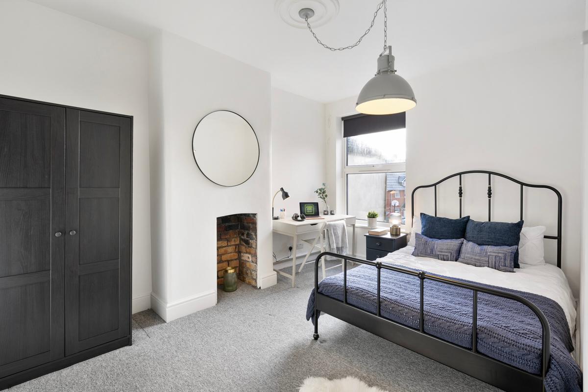 8 bedroom house for rent Lodge Causeway, Bristol, BS16 3HY UniHomes