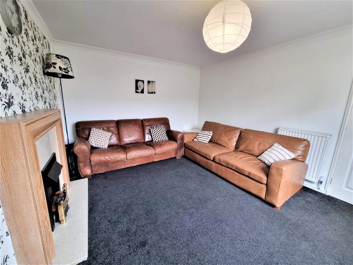 4 bedroom house for rent Woodbridge Vale Leeds, LS6 3LT UniHomes