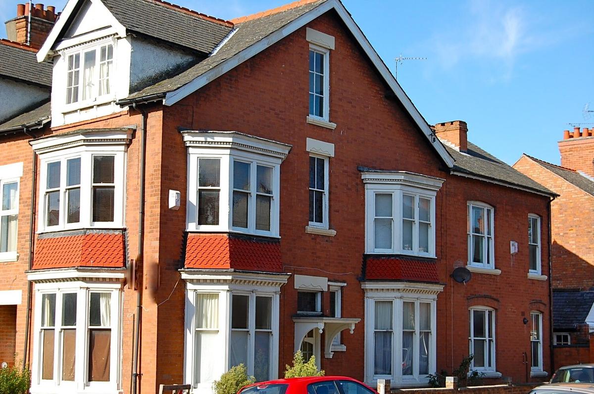 8 bedroom house for rent Bramley Road, Leicester, LE3 9DA UniHomes