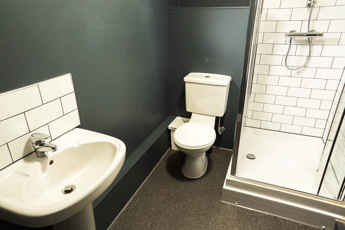 3 bedroom house for rent Norfolk Park Road, Sheffield, S2 2UA UniHomes