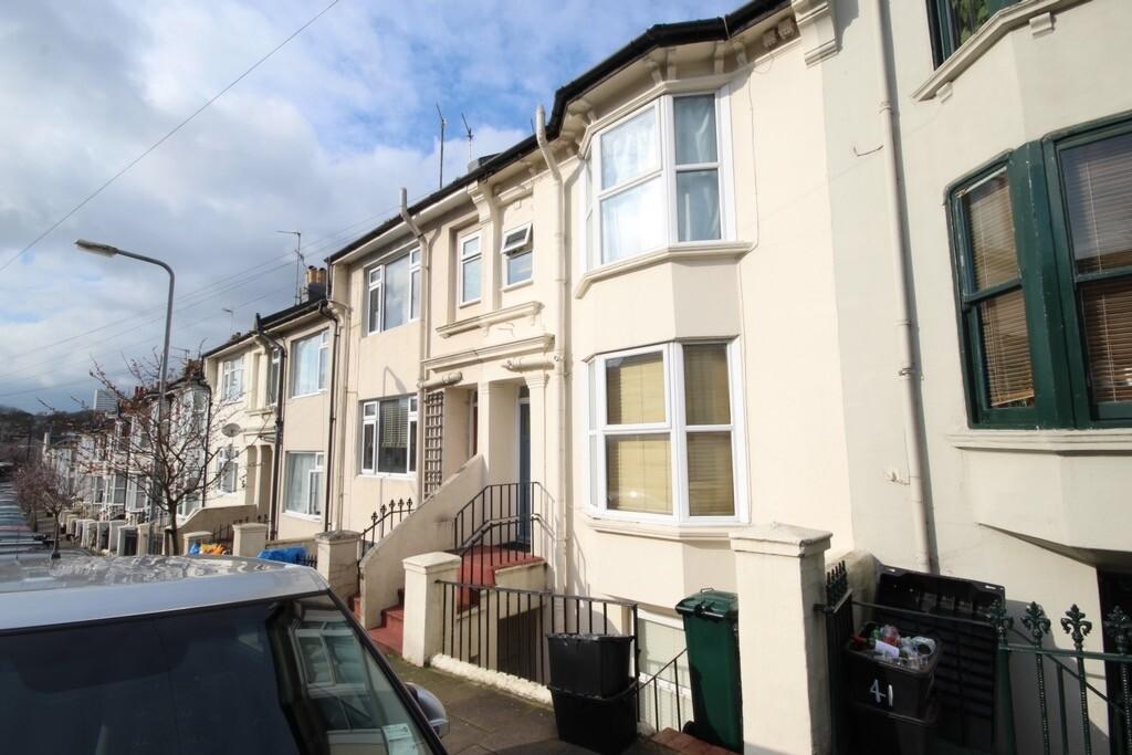 3 bedroom house for rent Newmarket Road, Brighton, BN2 3QG UniHomes