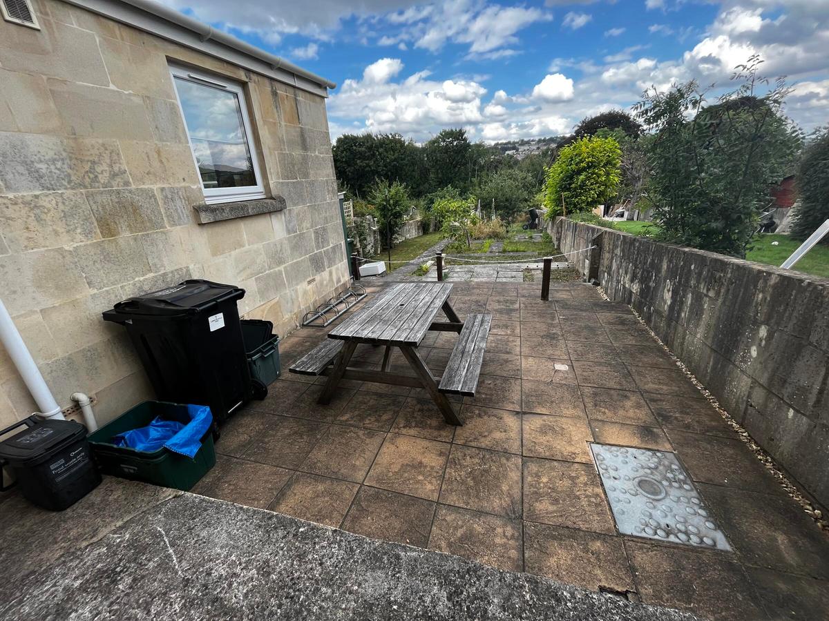 5 bedroom apartment for rent Lower Oldfield Park, Bath, BA2 3HS UniHomes