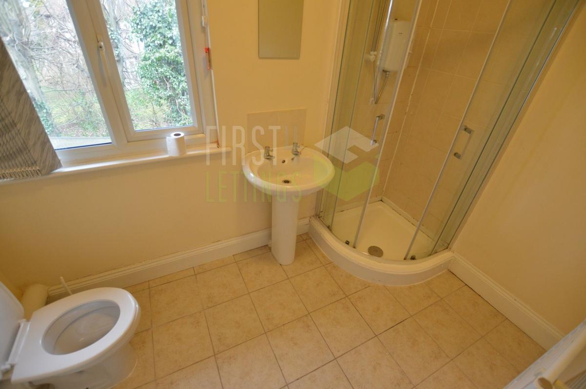 4 bedroom house for rent Albert Road, Leicester, LE2 2AA UniHomes