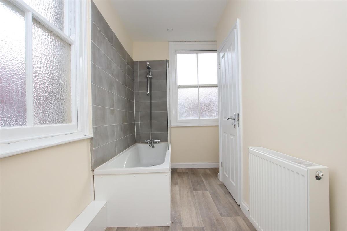 3 bedroom apartment for rent 8 Brunswick Square, Bristol, BS2 8PE