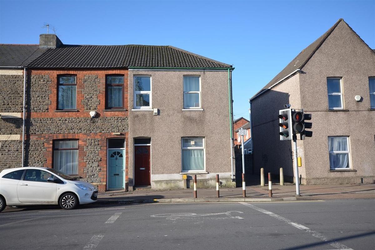 5 bedroom house for rent Cathays Terrace, Cardiff, CF24 4HS UniHomes