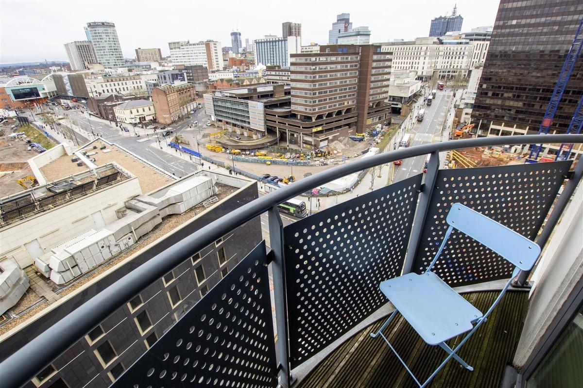 2 bedroom apartment for rent Masshouse Plaza, Birmingham, B5 5JF UniHomes