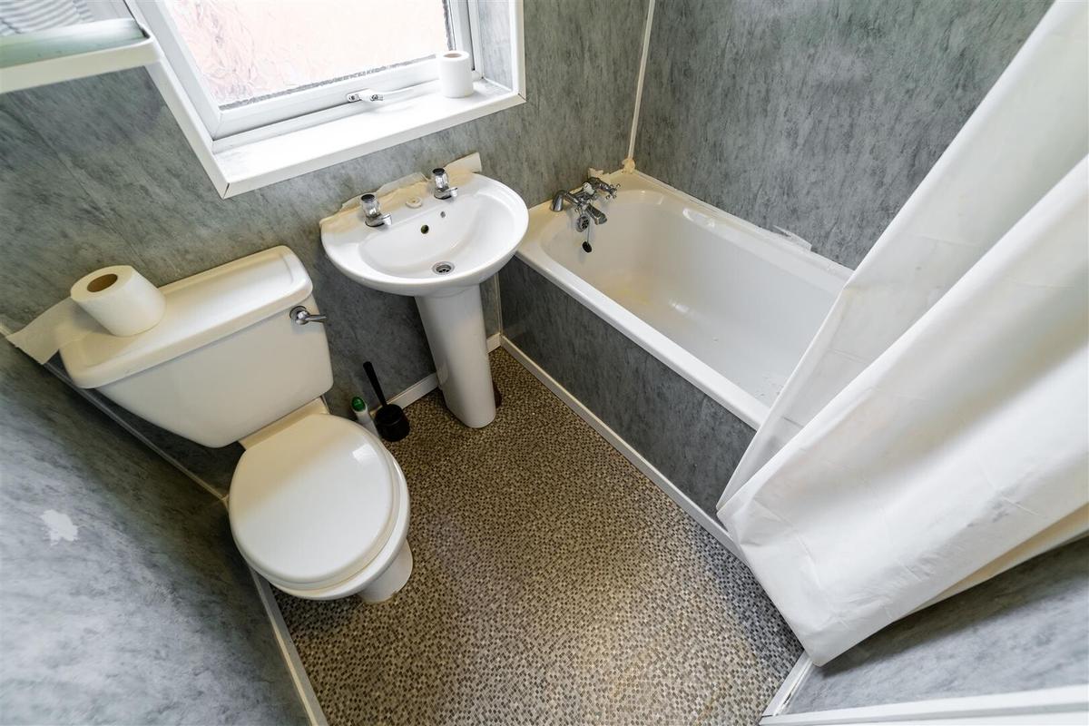 5 bedroom house for rent Bournville Lane, Birmingham, B30 2LN UniHomes