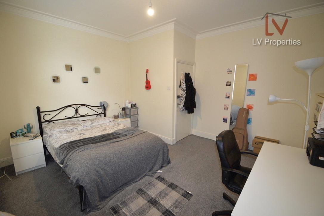 6 bedroom house for rent Ridgeway Terrace, Leeds, LS6 2HU UniHomes